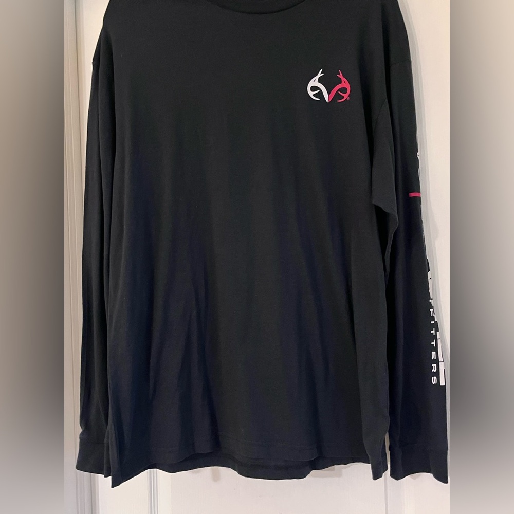 REALTREE LongSleeve Navy Blue CrewNeck Adult XL Tee W/Logo Printed In White/Red